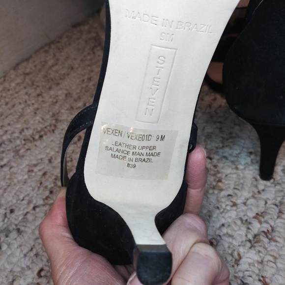 Steve Madden Vexen Sexy Black Suede Ruffled Strap Stiletto Heeled Dress Sandals - Picture 6 of 7